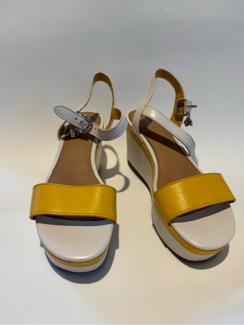 COACH Britannic Yellow Ivory Platform Sandals Women’s Size 7.5B Ankle Strap